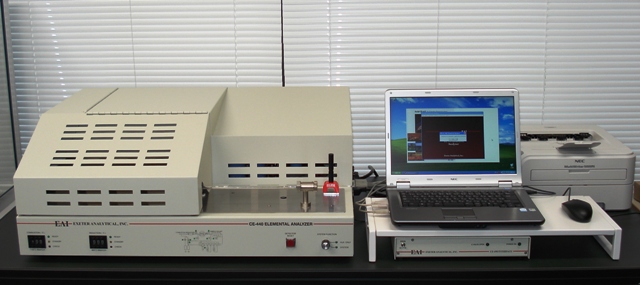 CE-440 有機微量元素分析装置（手動モード）